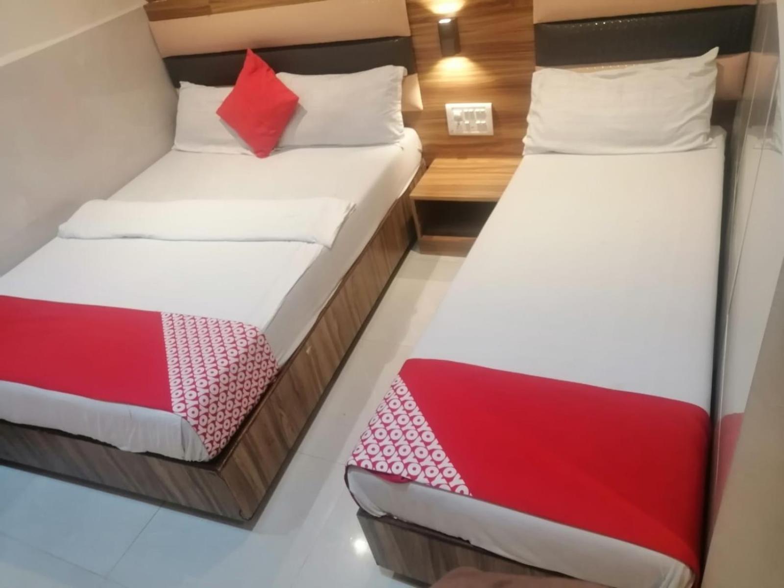 Ruby Hotel Mumbai Exteriör bild